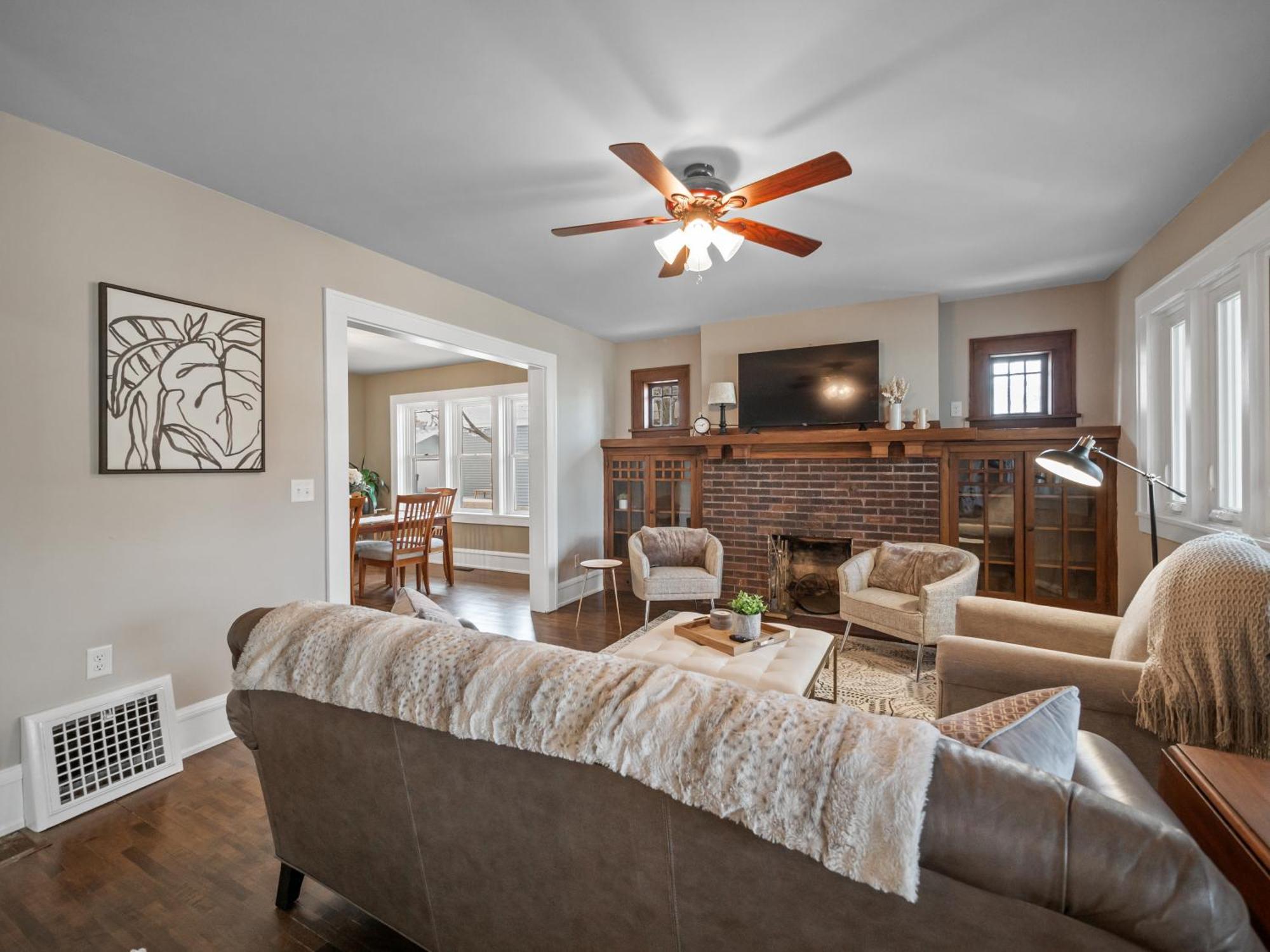 Spanish Charm 4Bed/3Bath Waupaca エクステリア 写真