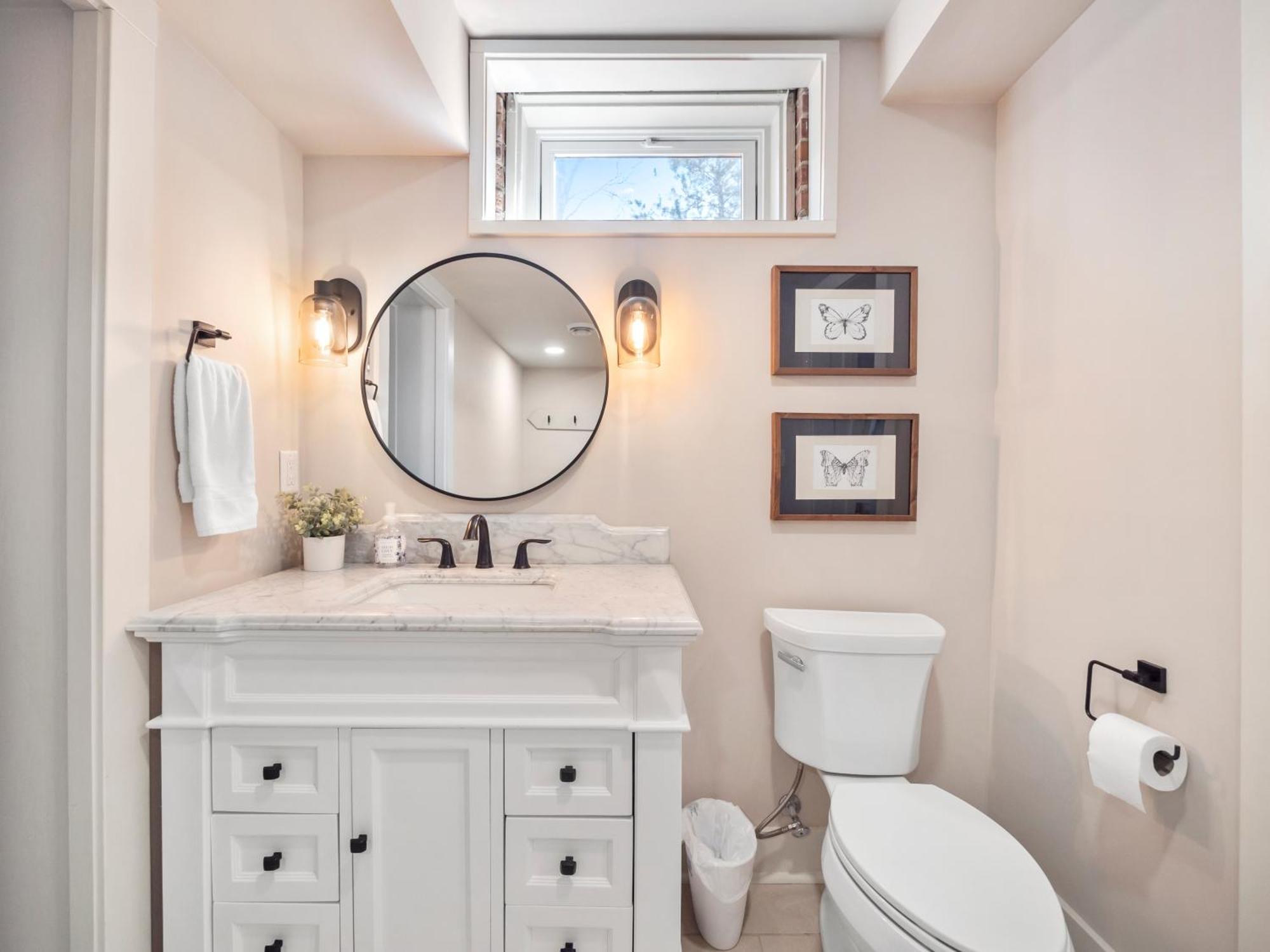 Spanish Charm 4Bed/3Bath Waupaca エクステリア 写真
